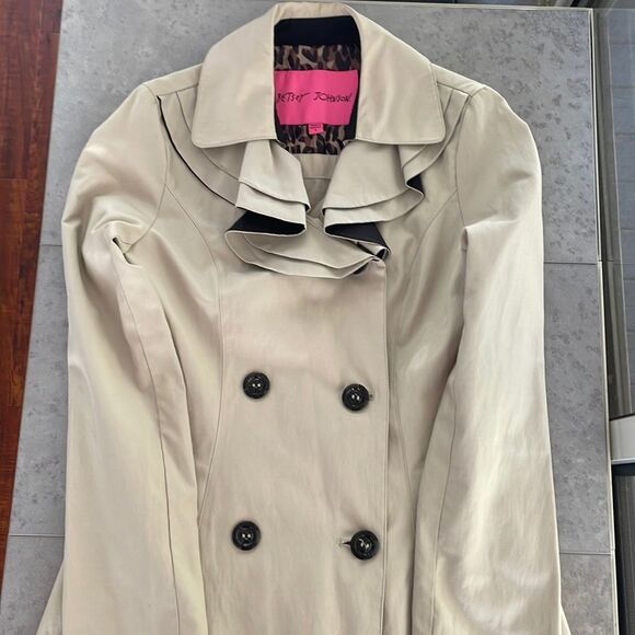 BETSEY JOHNSON women’s beige ruffle collar double breasted trench coat no belt S - Picture 7 of 16